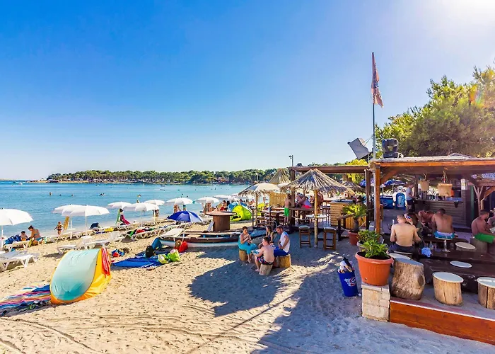 아파트 1 Bedroom Stunning In 메덜린